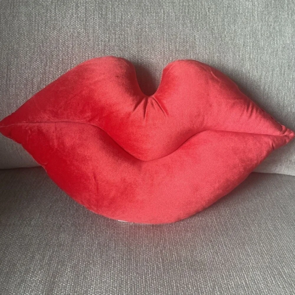 Plush Lip Shaped Toss Red -Room Essentials